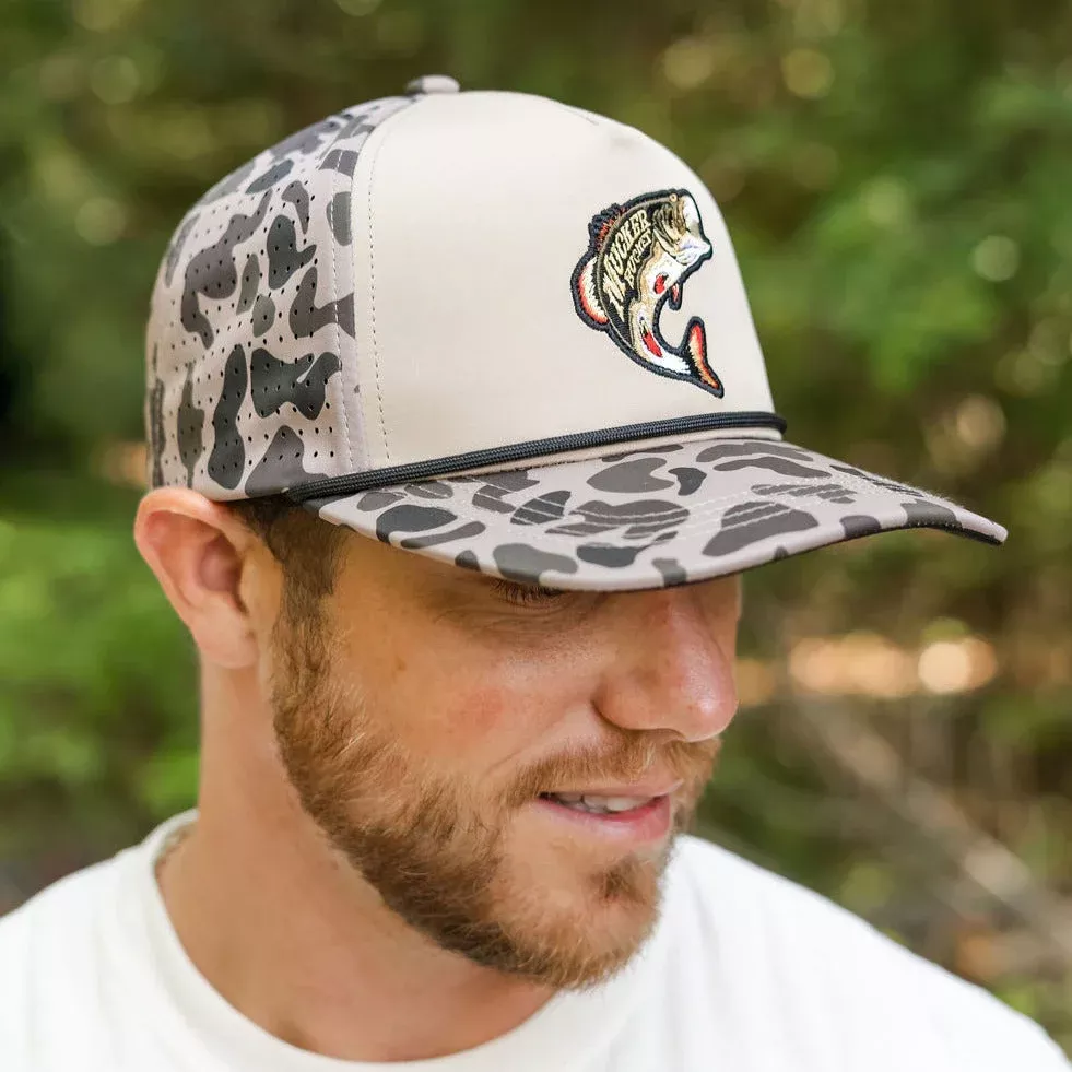 Big Bass Daddy Duck Camo Bucket