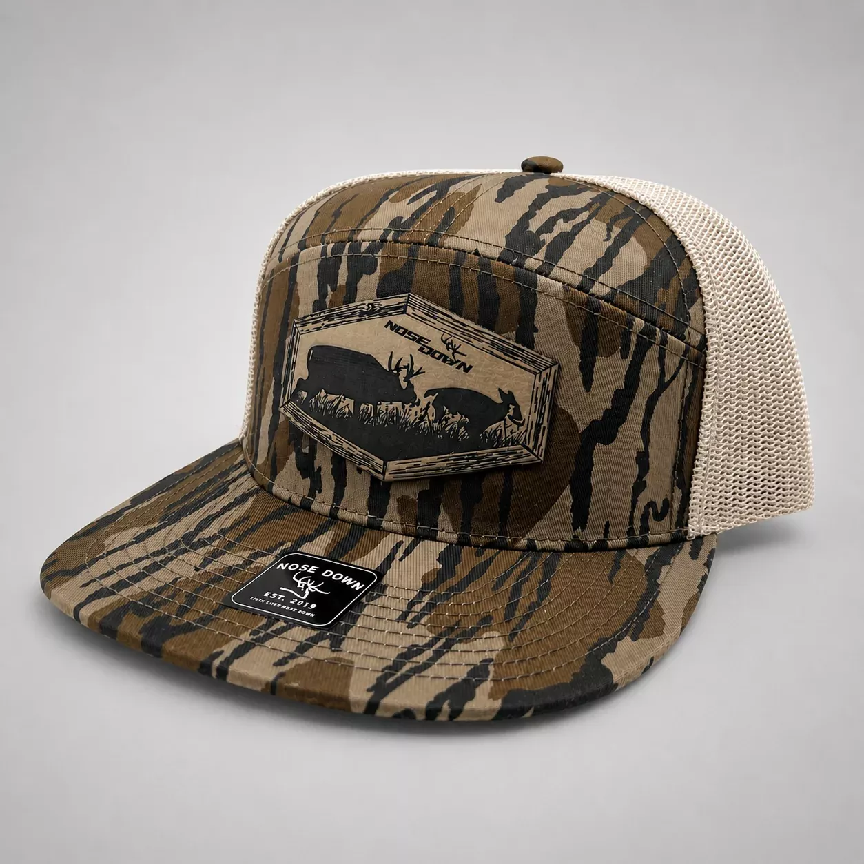 Buck Chase 7 Panel