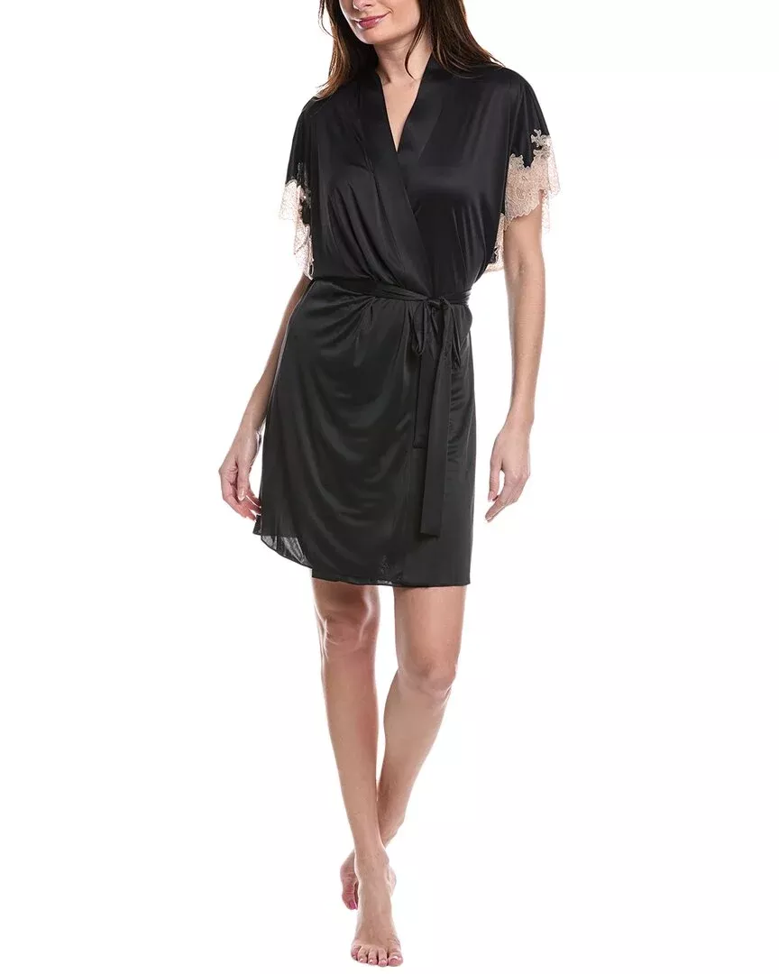 Natori Elegant Lace Applique Wrap